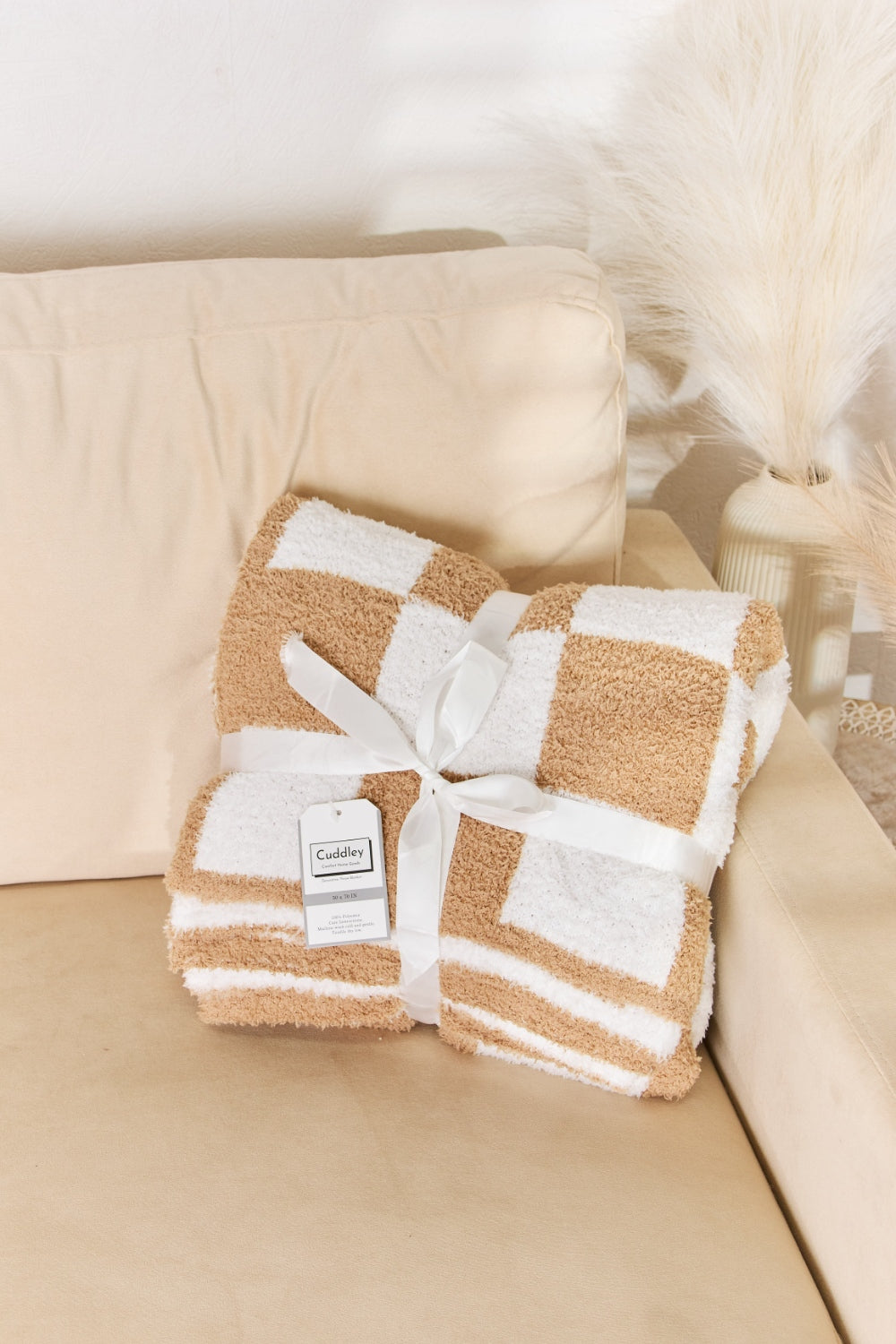 So Soft Decorative Throw Blanket