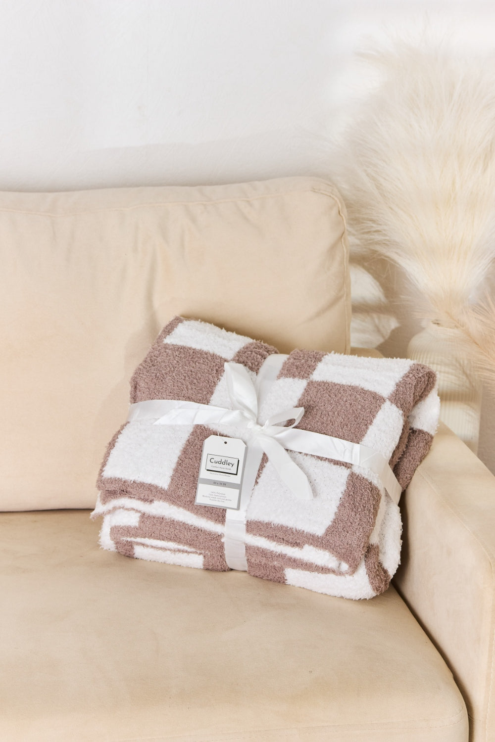 So Soft Decorative Throw Blanket