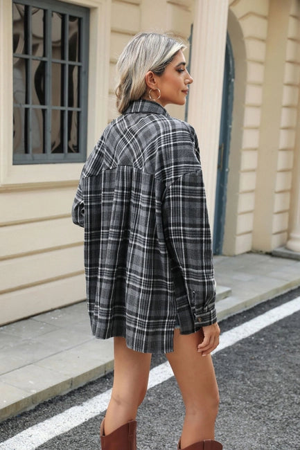 Long-Sleeved Plaid Shirt with Lapel Pocket