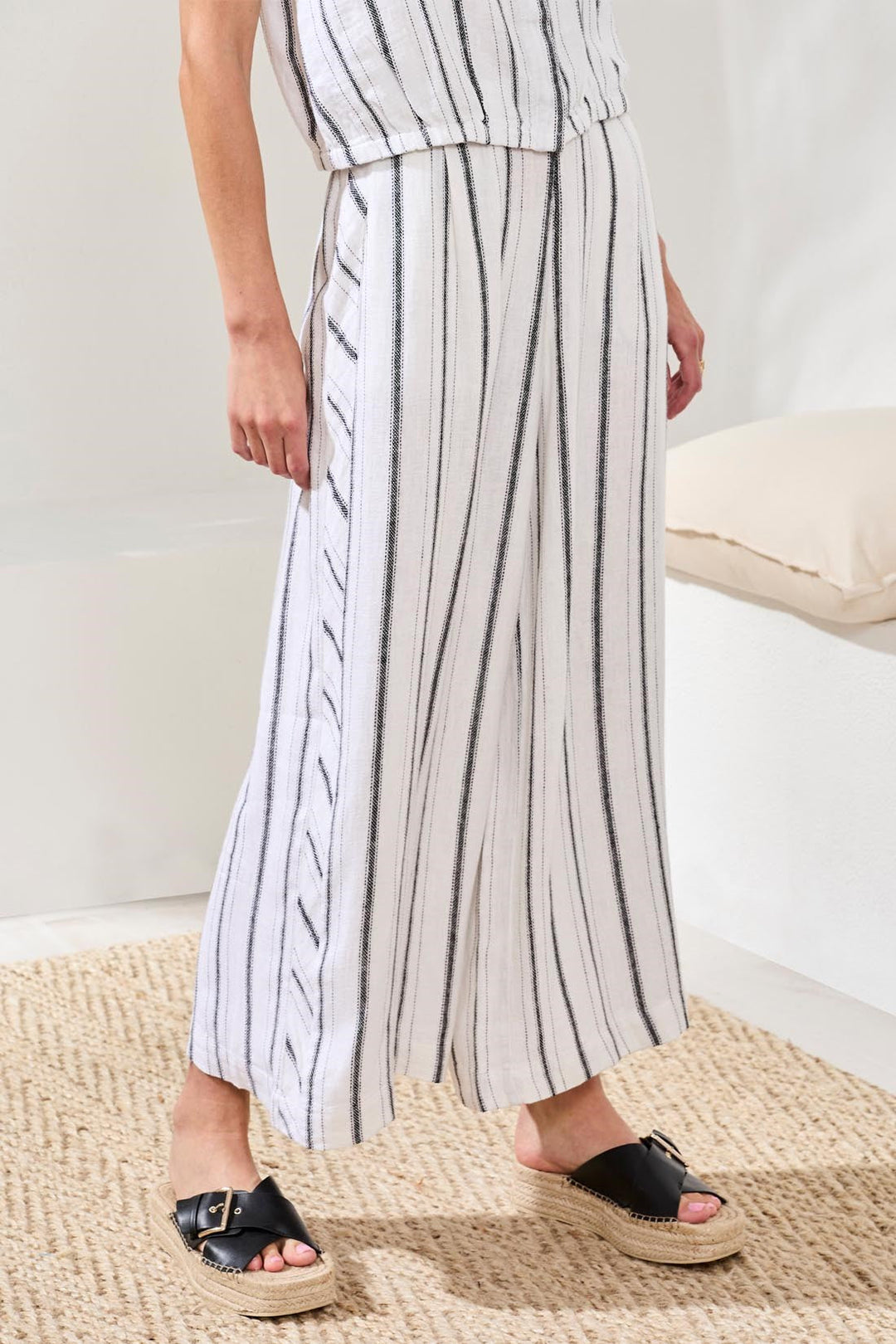 black and white striped dress pants Linen Blend Wide Leg – Sundance Clothing Hip Girth Size:Large - Extra Large Black Strappy Mini Dresses SCHL004694_B