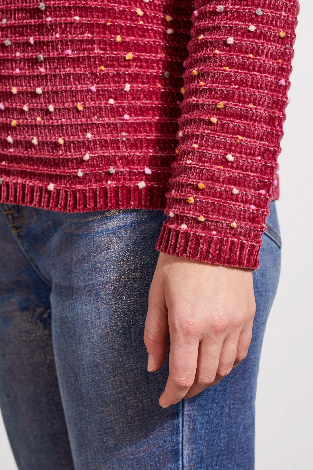 TEXTURED CREW SWEATER