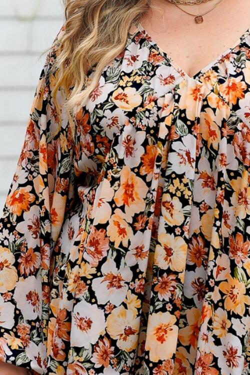 Floral V-Neck Balloon Sleeve Blouse (Plus Size!)